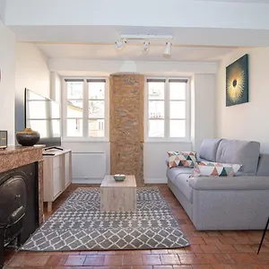 Moderne Et Cosy Au Coeur De Saint-jean Ail Apartment
